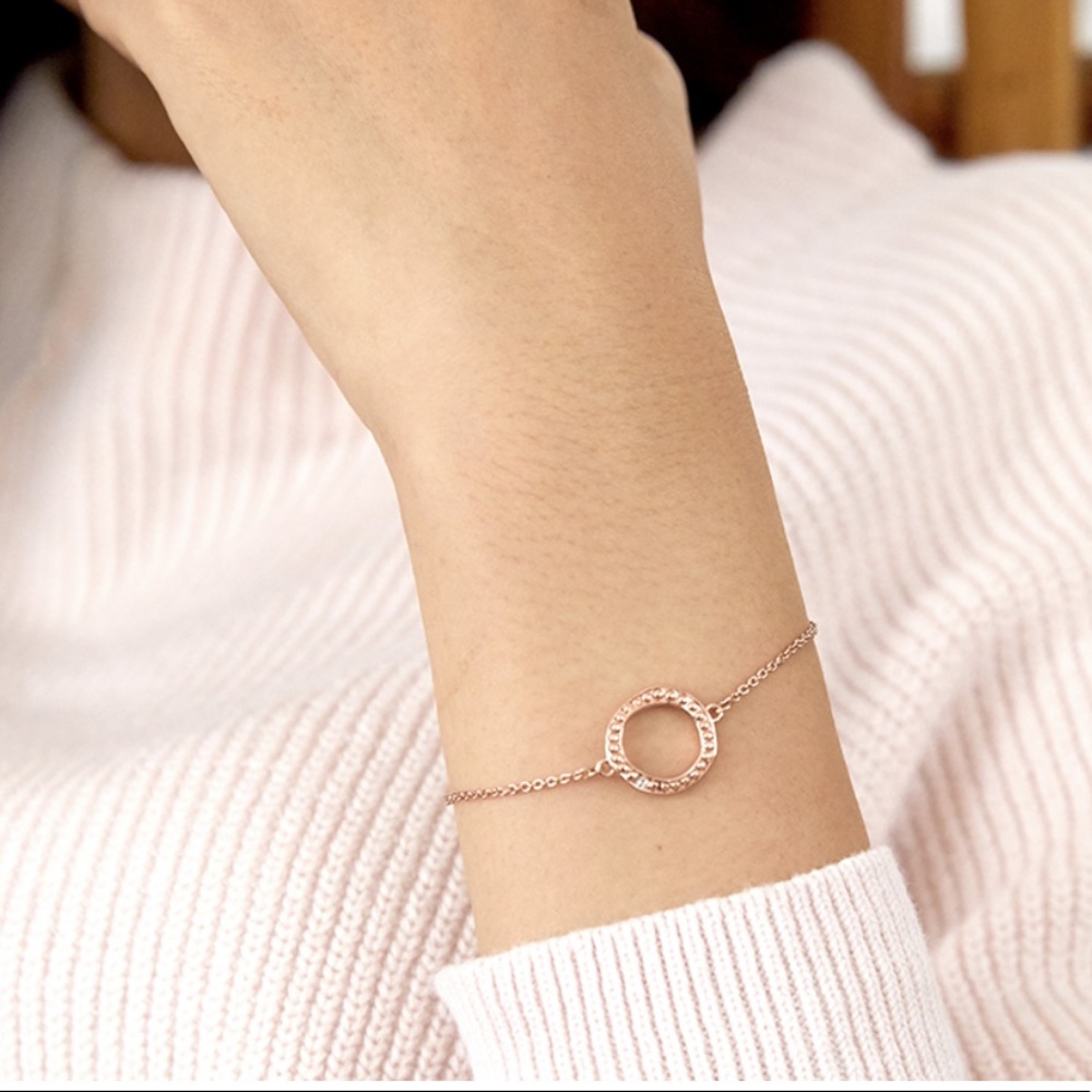 Swarovski circle bracelet